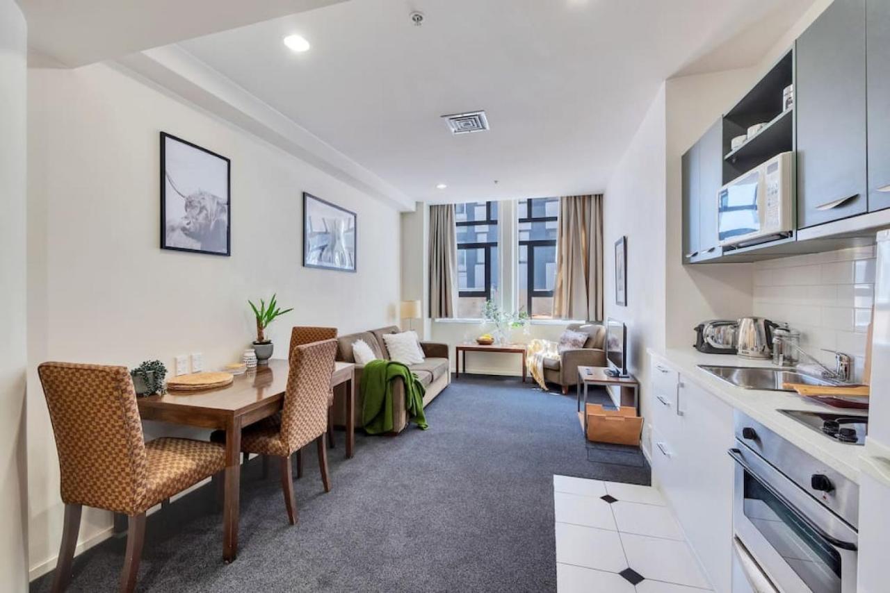 Urban Deco Apartment On Queen Street Auckland Kültér fotó