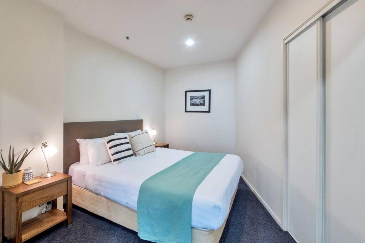 Urban Deco Apartment On Queen Street Auckland Kültér fotó